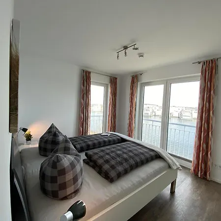 펜션 Lootsen Hus By Seeblick Ferien 올페니츠