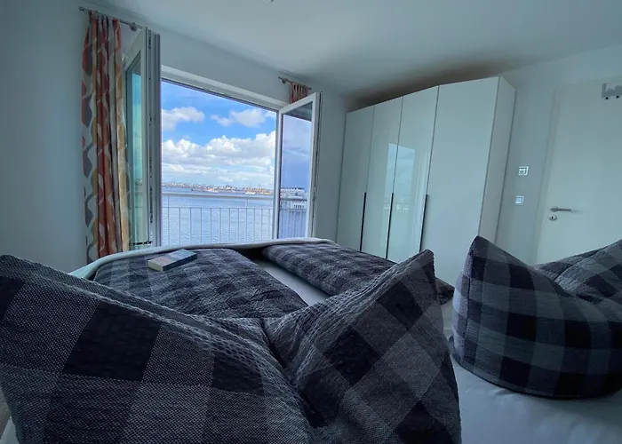 Lootsen Hus By Seeblick Ferien * Olpenæs